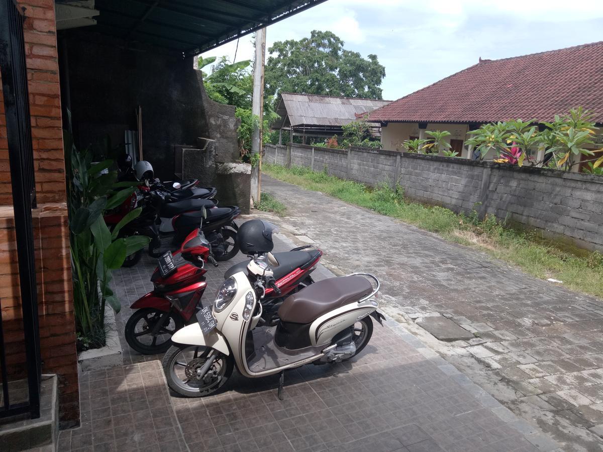 Ulu Bali Homestay Jimbaran Kültér fotó